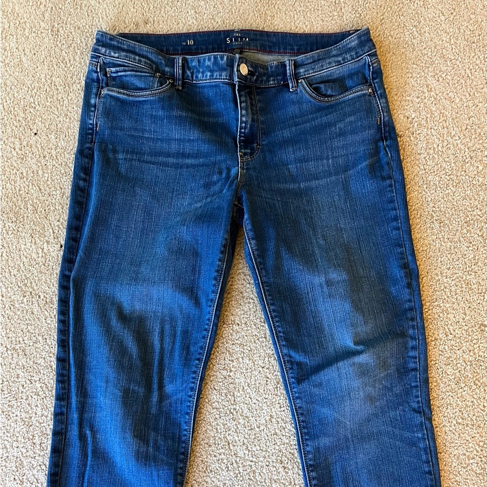 White House Black Market Slim Crop size 12.